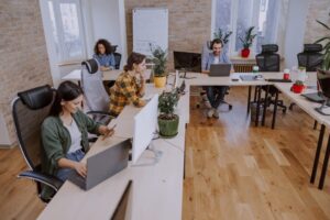 The Value of Gathering Your Team in Hybrid Workspaces
